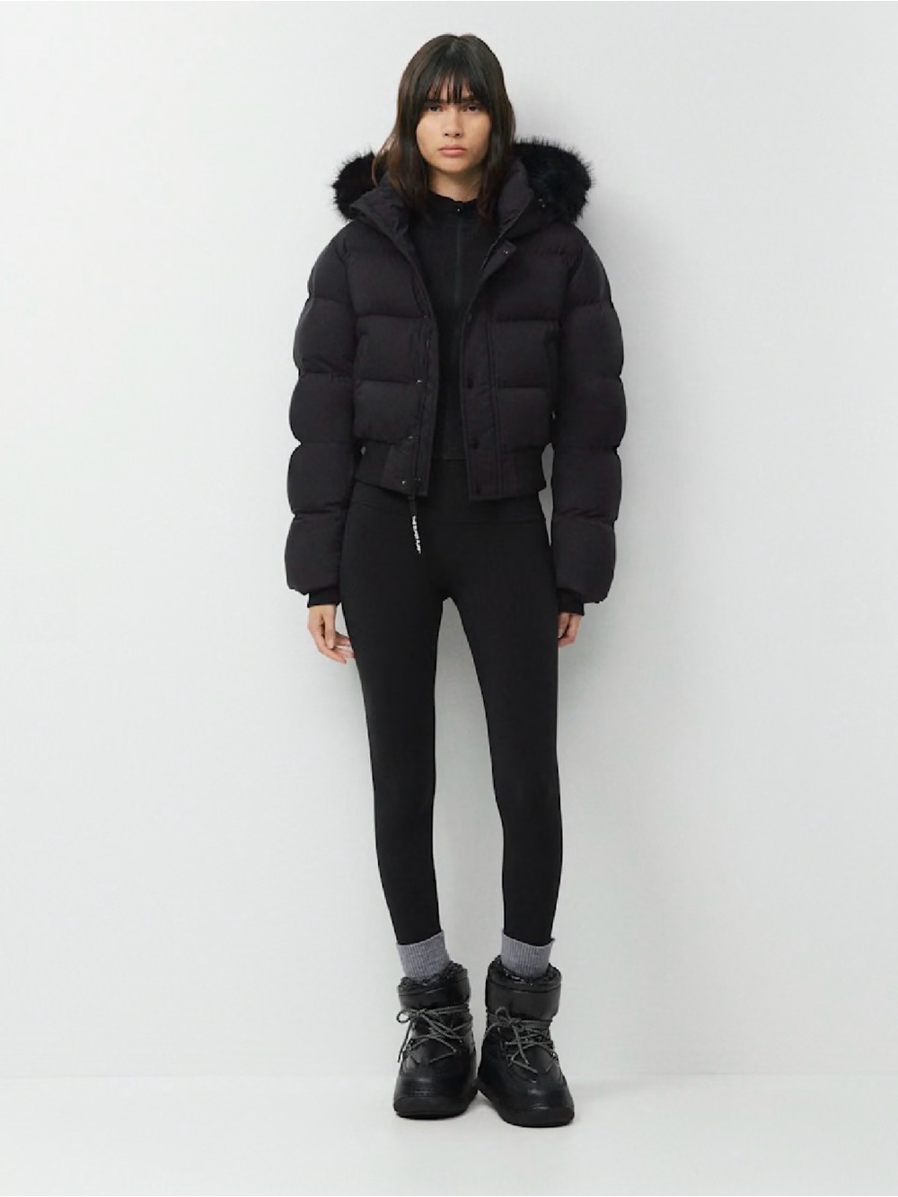 **SOLD**✨Aritzia Super Chalet Puff 800 fill Black Winter Puffer Jacket - Picture 5 of 13